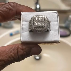 Only wore 3 times still like new